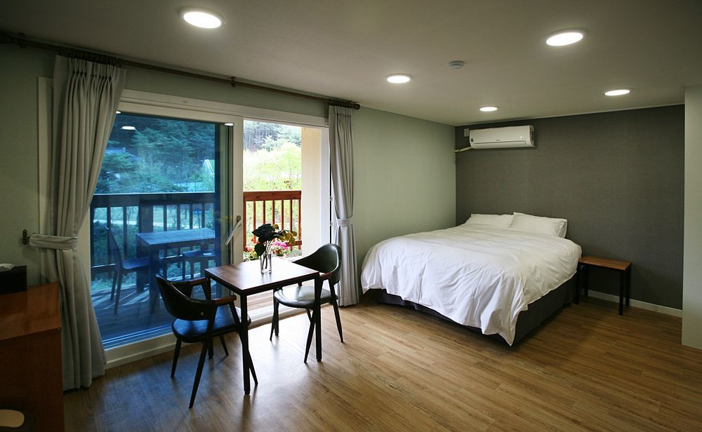 Camp Jirisan Parkview Hotell Gurye Eksteriør bilde